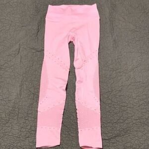Victoria’s Secret sports leggings size S.   A295